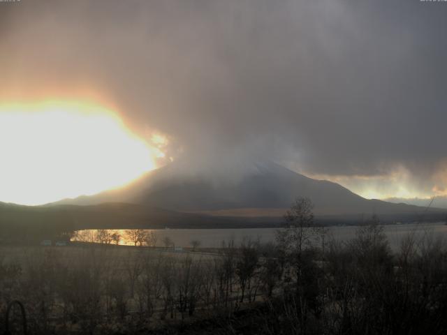 山中湖からの富士山