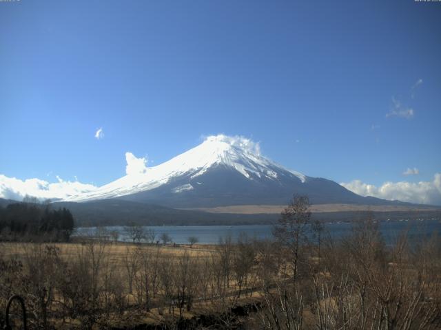 山中湖からの富士山