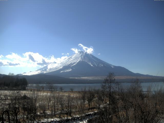 山中湖からの富士山